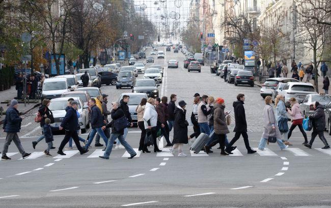 Скільки людей насправді мешкає в Україні під час війни: оцінка демографа.