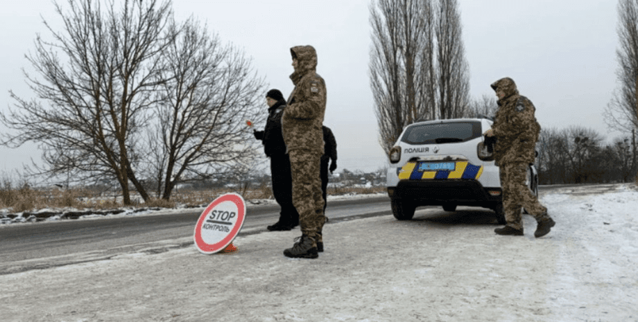 Украинцы выступают против ТЦК: кто несет ответственность и возможно ли улучшить имидж военкомов?